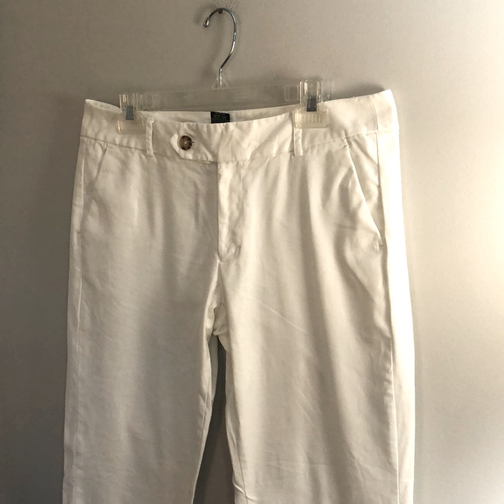 Mossimo stretch white cropped pants, EUC, size 10. - Picture 2 of 3